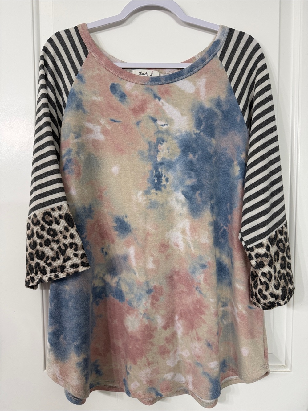 Lovely 3/4 Sleeve Mixed-Print Tunic Top - Pastel Tie-Dye